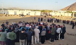 Erzincanlı Umreciler Uhud’da Buluştu: Asr-ı Saadet’in İzinde Duygu Dolu Anlar