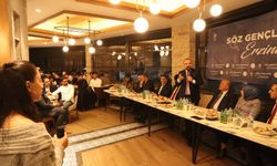 Faruk Acar Erzincan’da Gençlerle Buluştu