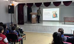 Erzincan’da Gençlere Sağlık Okuryazarlığı Eğitimi