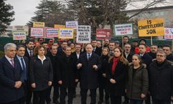 CHP Genel Başkan Yardımcısı Deniz Yavuzyılmaz Erzincan'da Açıklamalarda Bulundu