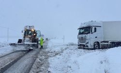 Erzincan-Sivas ve Erzurum Yolunda Kar Engeli (VİDEO)