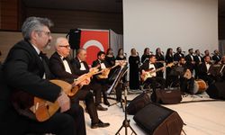 Erzincan’da Kurtuluş Coşkusu Türkülerle Yaşandı