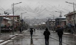 Erzincan'da Kış Güneşi Yerini Yağışa Bırakıyor