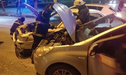 Cumhuriyet Mahallesi’nde Trafik Kazası: İtfaiye Ekipleri Olay Yerine Sevk Edildi