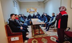 İliç’te Üreticilere B-Reçete Eğitimi: Güvenli ve İzlenebilir Tarım Vurgusu