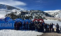 ÇOGEP “Hep Birlikte Aileyiz” Projesiyle Öğrenciler Kayakla Buluştu