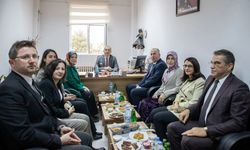 Sağlık Bilimleri Fakültesinde Doçentlik Ünvanı Alan Öğretim Üyesine Tebrik Ziyareti