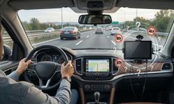 Araç İçi Ekranların Hangisi Yasak, Hangisi Değil?