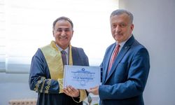 EBYÜ Bir Profesör Daha Kazandı