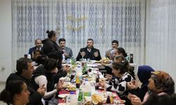 Engelsiz Yüreklerle Aynı Sofrada