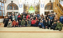 Erzincan’da Öğrenciler Teravih Buluşmalarında Ramazan’ı Yaşıyor