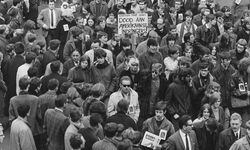 Zamanın Kırılma Noktası! Dünyayı Sarsan Gençlik Atomu