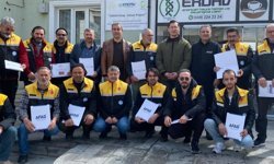 Erzincan’da İYİLİKDER Üyelerine AFAD Gönüllüsü Kimlik Kartları Verildi