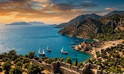 Antik Yunan Bir İllüzyon Mu?