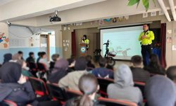 Kemah’ta Öğrencilere Trafik Eğitimi