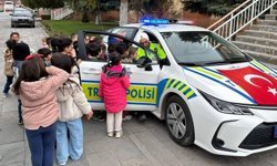 Miniklerden Polislere Anlamlı Ziyaret