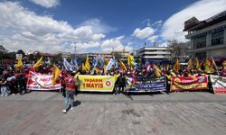 Erzincan’da 1 Mayıs Kutlandı: Emek, Dayanışma ve Demokrasi Mesajları Verildi
