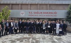 Sağlık Personeline Başarı Belgesi Takdimi