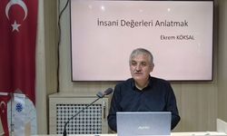 "İnsani Değerler, İnsanı Kainat Sarayının En Mükerrem Misafiri Yapar"