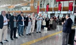 Son Hacılar Kutsal Yolculuğa Başladı
