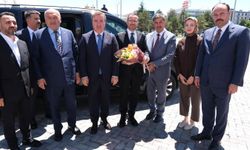 Bakan Yardımcısı Ayyıldız'dan Erzincan Belediyesine Ziyaret