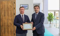 Eğitime Katkı Ödüllendirildi