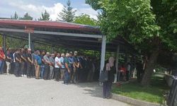 Erzincanlı Polis Memuru Deniz Berkay Gulakar Son Yolculuğuna Uğurlandı