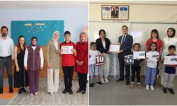 İlçelerde Karne Sevinci Paylaşıldı
