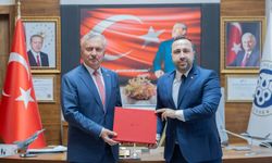 İletişim Başkanı Ödeş’ten Rektör Levent’e Ziyaret