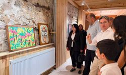 Eğin’in Ruhu Taş ve Kağıtta Hayat Buldu: Tuğba Arslan Demirci’den Büyüleyici Sergi