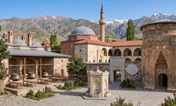 Erzincan'ın Tarihi Vakıfları Gün Yüzüne Çıktı