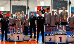Erzincan'ın Badminton Yıldızları Zirveyi Kimseye Bırakmadı!