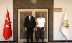 İliç Belediye Başkanı Mehmet Elçi’den Orman Bölge Müdürü Karakurt’a Ziyaret