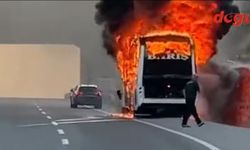 Sakaltutan'da Alev Alan Otobüs Enkaza Dönüştü
