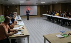 Erzincan Toplu Sera Bölgesi Yatırımcılarıyla Gelecek Planlandı