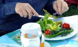 Yaz Sıcaklarında Sağlıklı Beslenmenin Püf Noktaları
