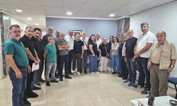 Belediye Başkanı ve Meclis Üyeleri Saf Değiştirdi