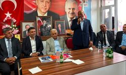 Binali Yıldırım, AK Parti Çayırlı Teşkilatıyla Bir Araya Geldi