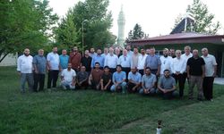 Doç. Dr. Burhan İşliyen Erzincan'da Din Görevlileriyle Bir Araya Geldi