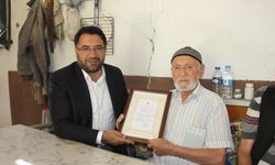 Evini Türkiye Diyanet Vakfı'na Bağışladı: Çocuk Yaşta Başlayan Zorluklar, Gönül Zenginliğiyle Son Buldu