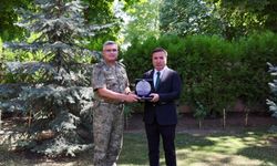 Emekliye Ayrılan Tümgeneral Murat Ataç’tan Vali Aydoğdu’ya Veda Ziyareti