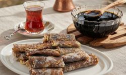 Sadece 3 Malzemeyle Şifa Deposu: Erzincan Pekmezli Yufka Tarifi