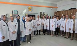 Erzincan'da öğretmenlere isimlik jesti