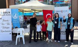 Ülkü Ocakları Standında Çocuklara Renkli Etkinlik