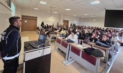 Erzincan’da 610 Üniversite Öğrencisine Narkorehber Eğitimi