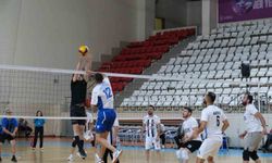 Erzincan'da Kamu Spor Oyunları Voleybol İl Birinciliği başladı