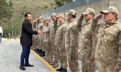 Refahiye Kaymakamı Taşkıran'dan jandarma karakoluna ziyaret