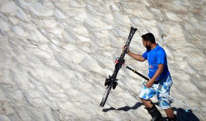40 derece sıcakta Ergan Dağında kayak yaptı