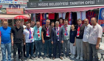 Vali Çelik taraftarların çağrısına kayıtsız kalmadı