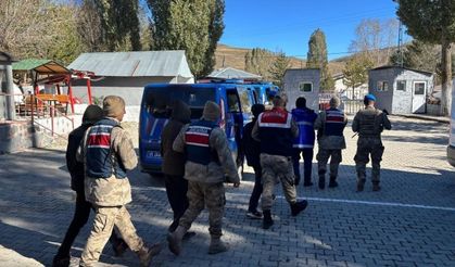 Erzincan'da Göçmen Kaçakçılığı Operasyonu: 18 Düzensiz Göçmen Yakalandı
